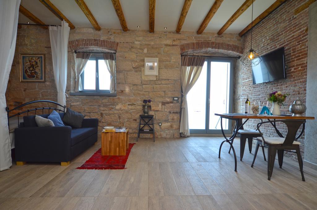 Arnolongo Sea View Apartment Rovinj Exterior photo