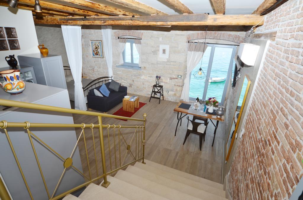 Arnolongo Sea View Apartment Rovinj Exterior photo