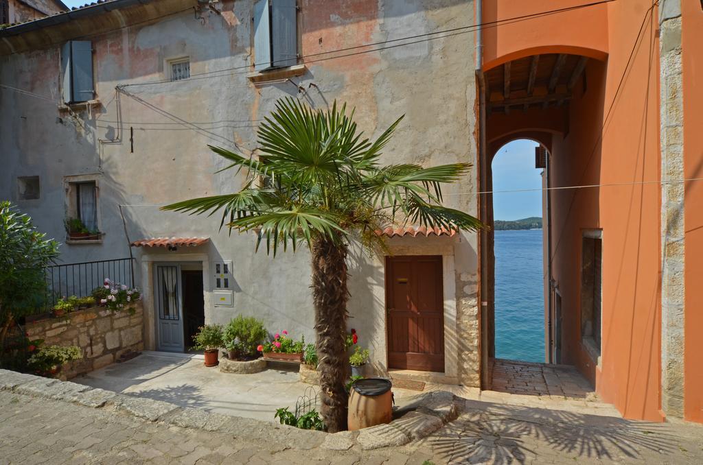 Arnolongo Sea View Apartment Rovinj Exterior photo